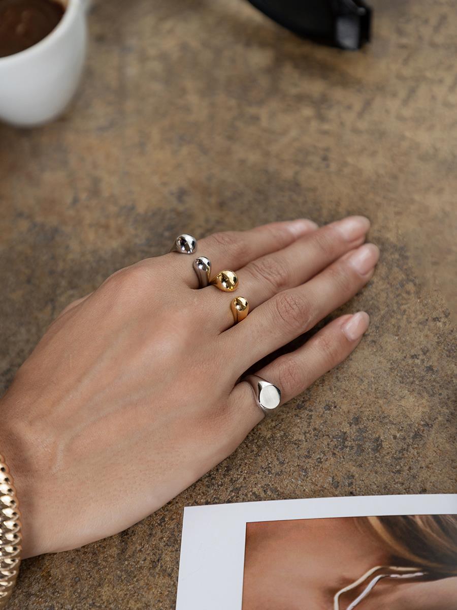 Pinky Ring